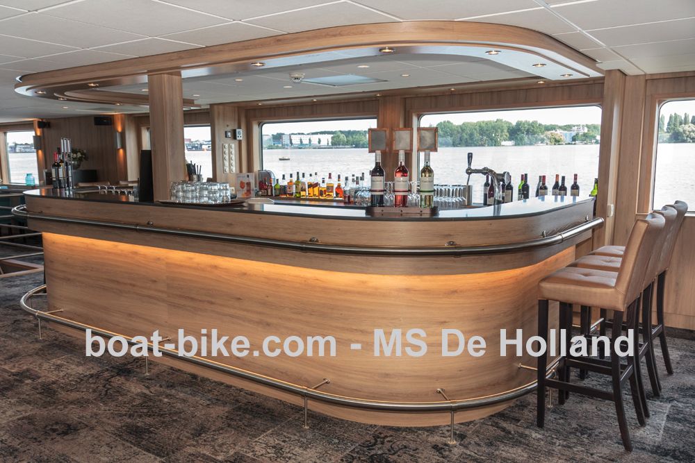 MS De Holland - bar