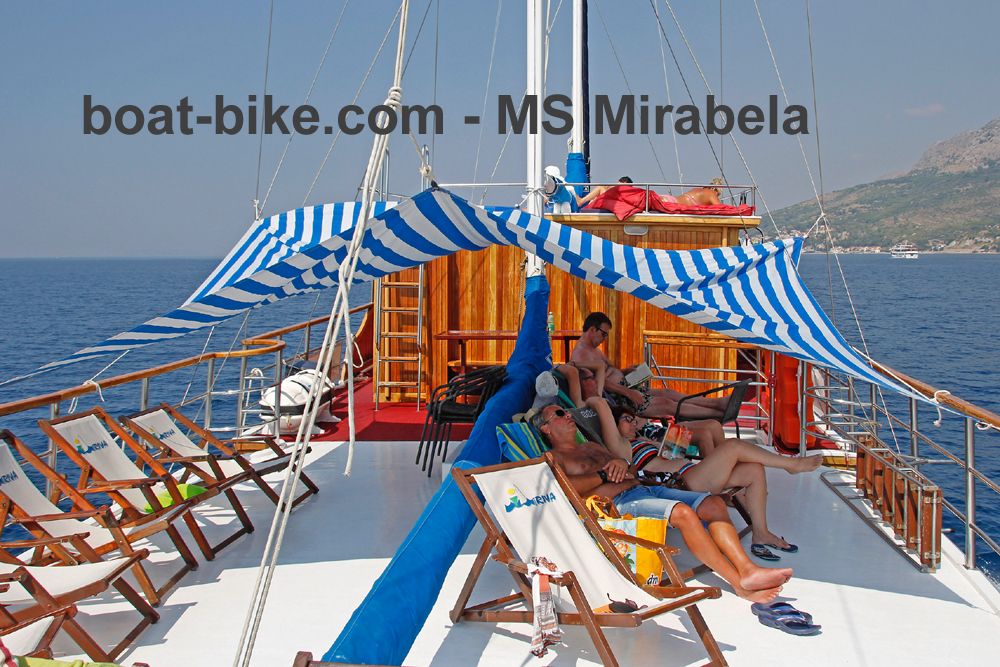 MS Mirabela - sundeck
