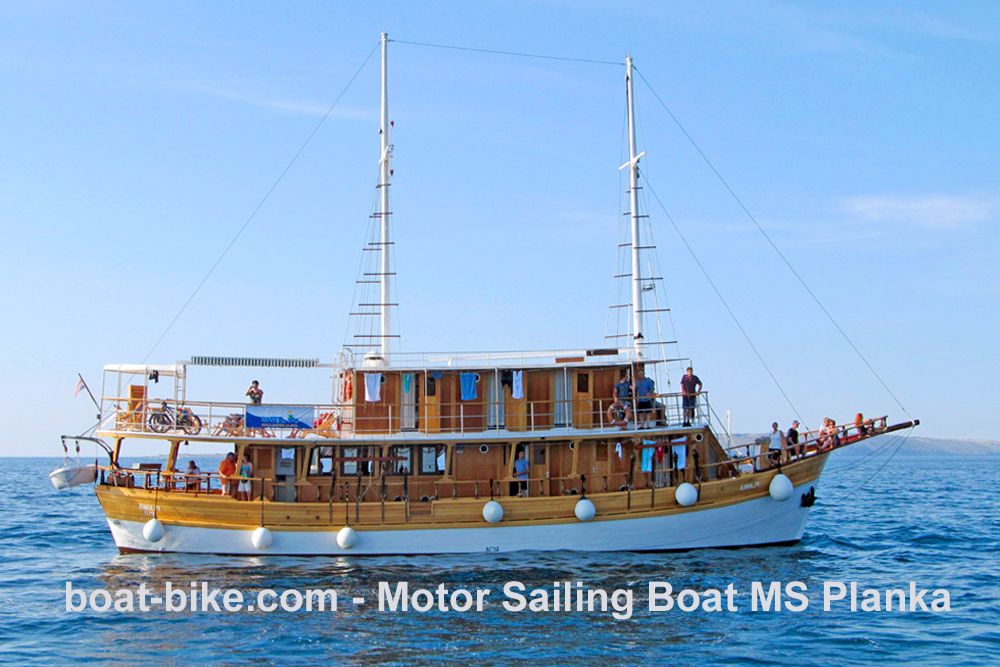 Boat and bike - MS Planka